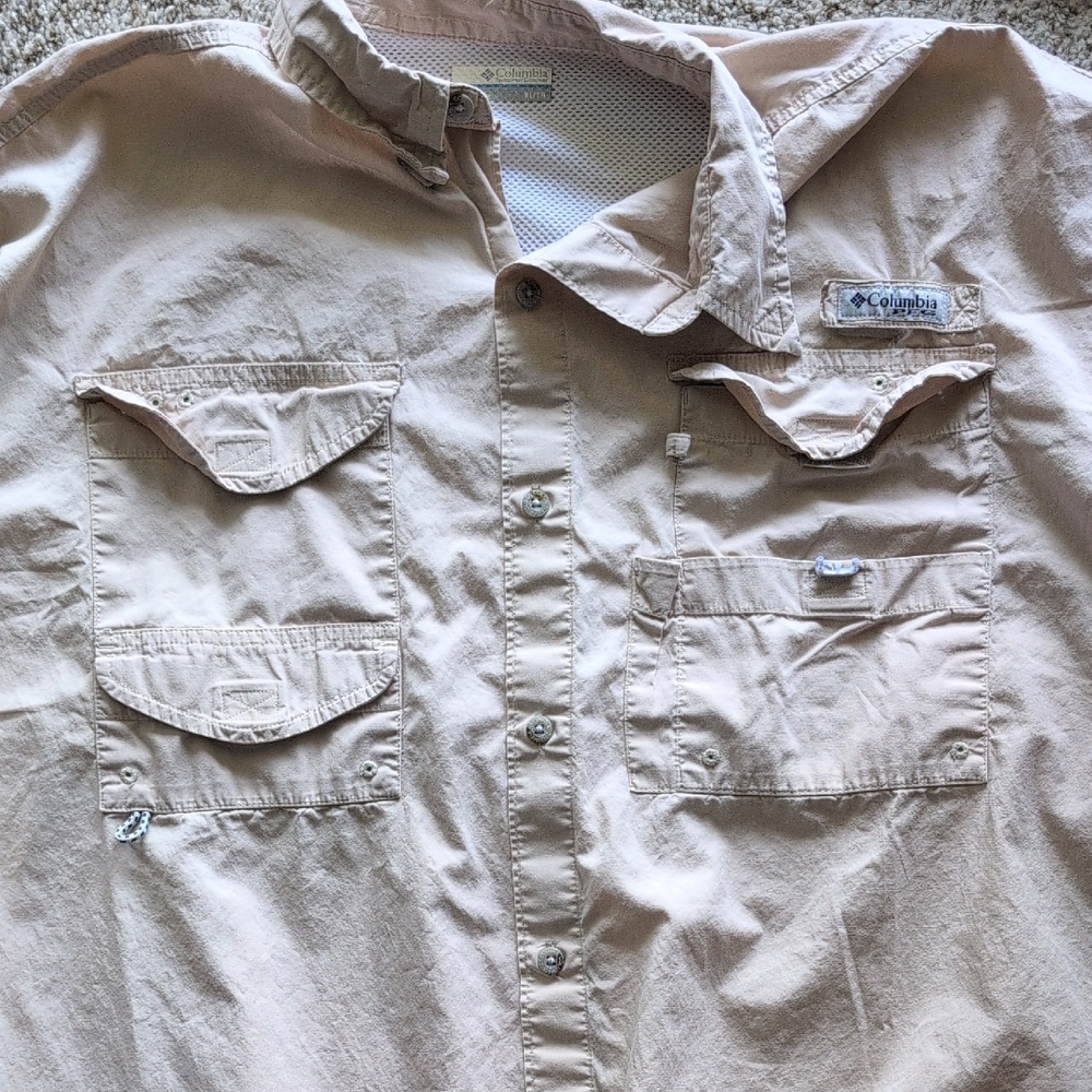 Columbia Tan Casual Button Down Shirt